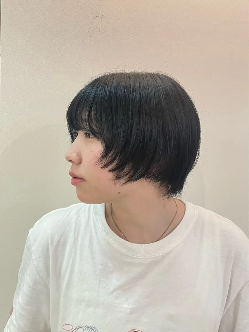 ショート カラー カット✂︎ジャケ写 ネイル🦋mire-のヘアスタイル