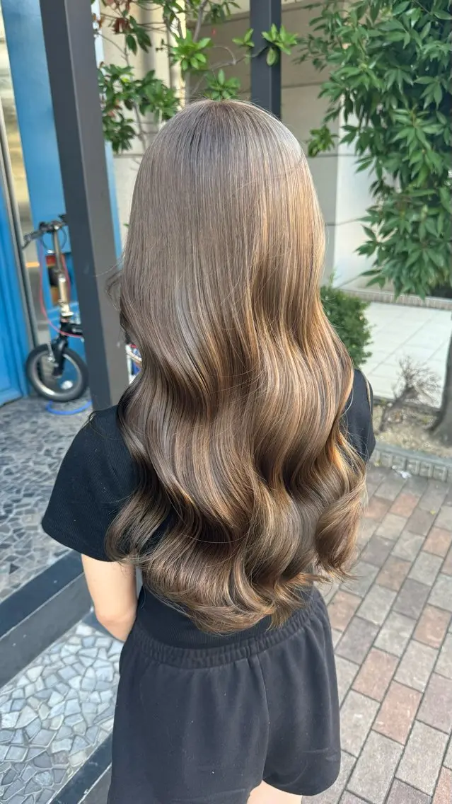 ロング 美髪矯正 KASUMIのヘアスタイル