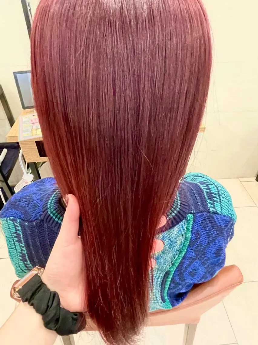 ロング カラー ヘアアレンジ ブリーチ ボルドーカラー ブラウンカラー カシス ダブルカラー ヘアカラー トリートメント 🎈ブリーチなし暖色 カラー/レッド/ゆいのヘアスタイル