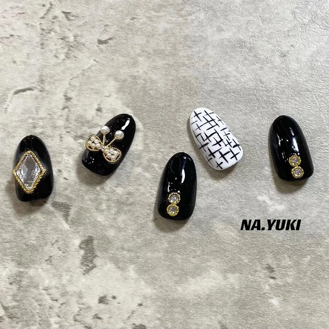 ネイル ハンドネイル ハンドケア ナユキNA.YUKI 池袋店のネイルデザイン