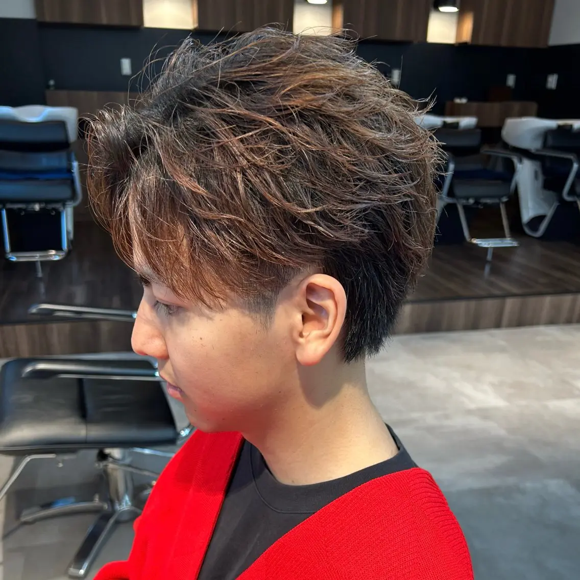 メンズ 保立フェザーパーマ 大人メンズヘア船橋駅のヘアスタイル