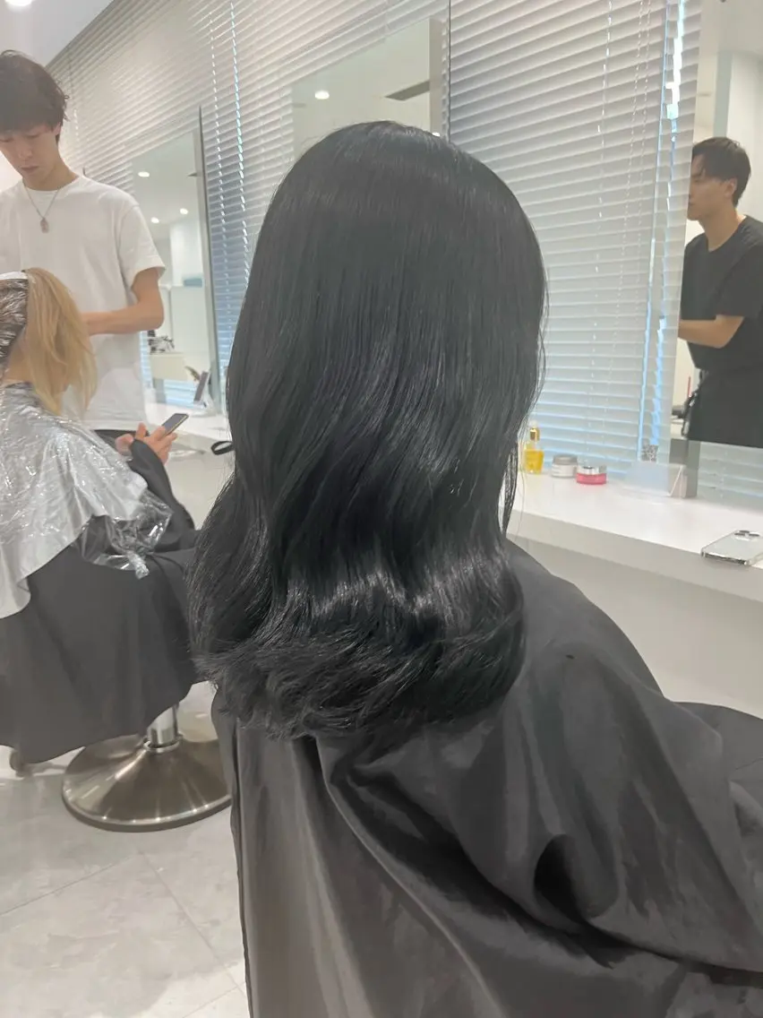ロング カラー 黒髪 ヘアカラー トリートメント ヘッドスパ ヘアセット ブリーチなし特化 美容師💖SAE💖のヘアスタイル