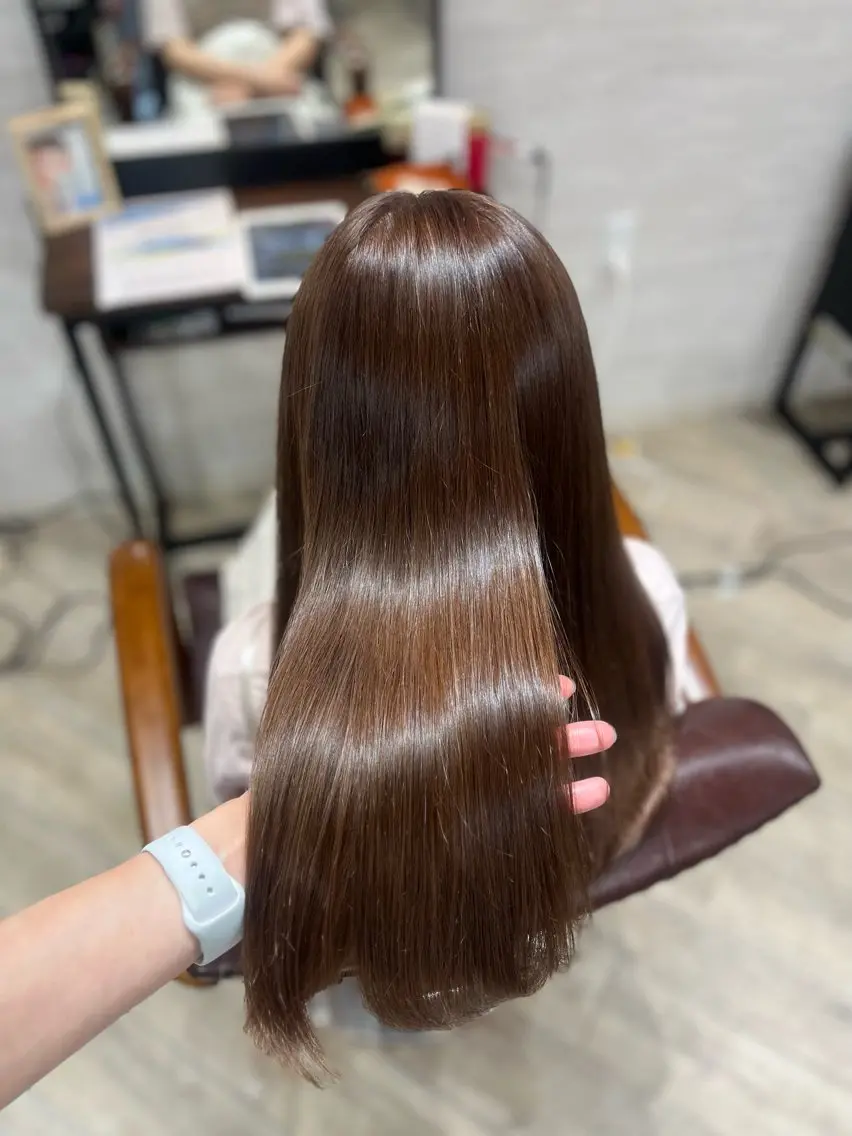ロング カラー ブラウンカラー チョコレートブラウン 🫧ぷる艶カラー🫧 Yuubi🦩のヘアスタイル