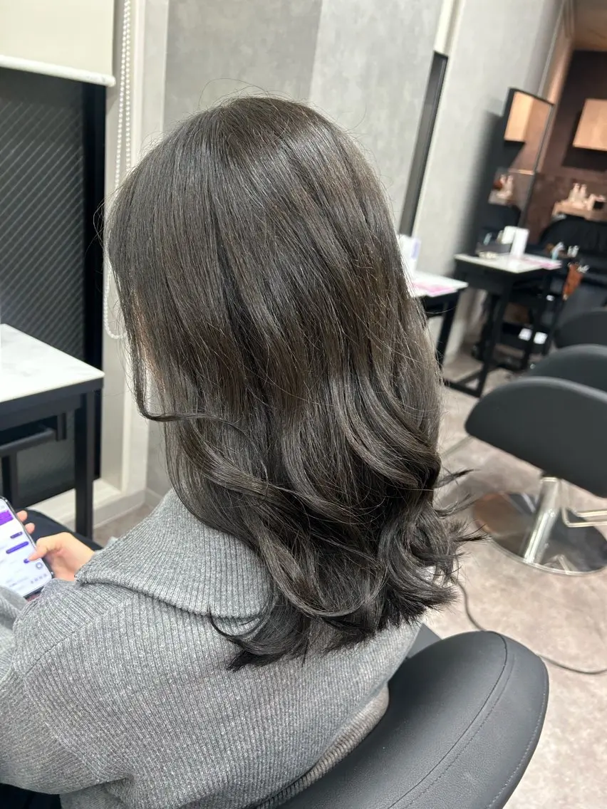カラー グレージュ オリーブグレージュ オリーブグレー 筑紫野美容師 すずのヘアスタイル
