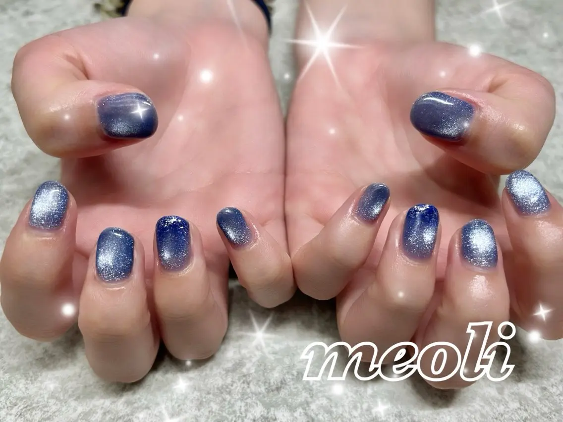 ネイル ブルー グラデーション ラメ(グリッター) マグネットネイル ワンカラーネイル ハンドネイル nail salon meoli　アヤのネイルデザイン