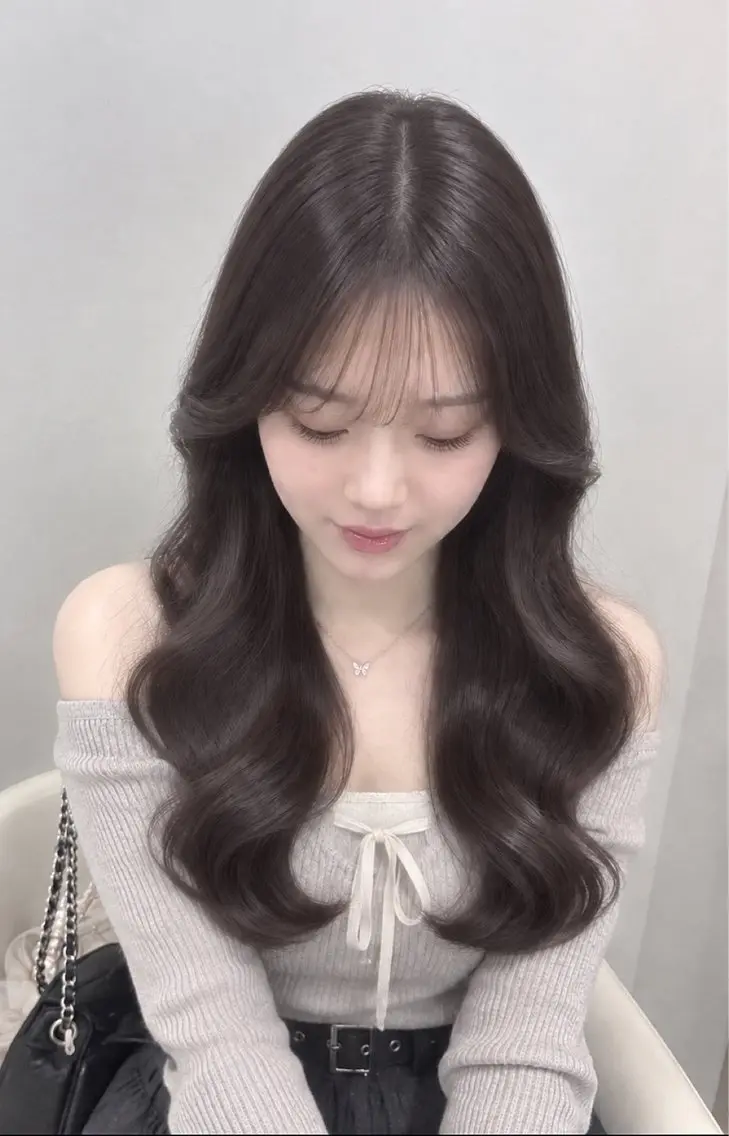ロング カラー ヘアカラー ワンカラーモデル募集 中🎀🩵のあのヘアスタイル