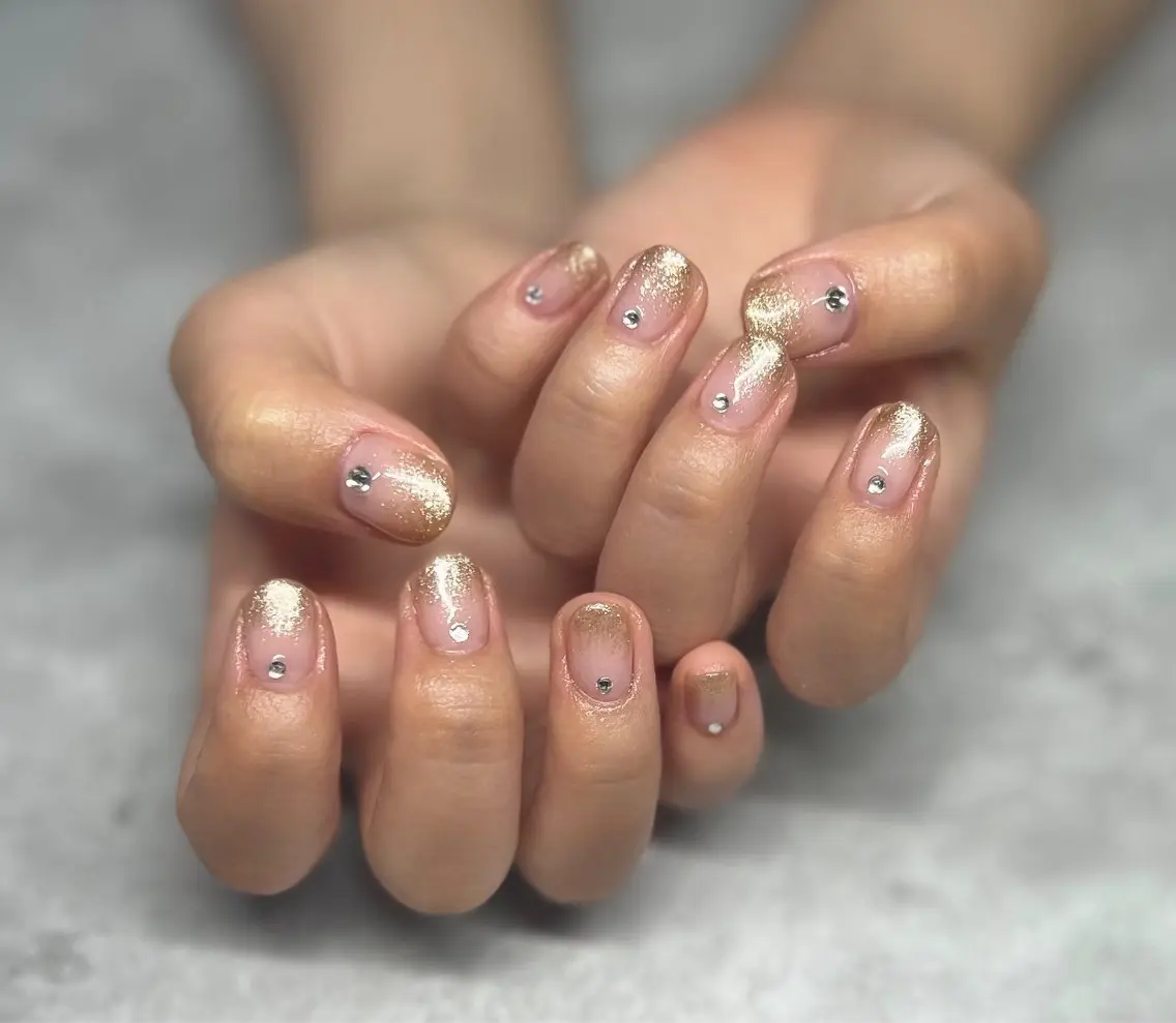 ネイル ハンドネイル Minako 【Charmant】のネイルデザイン