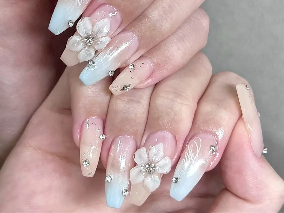 ネイル オーロラネイル ボルドー ブラウン 氷ネイル・うるうるネイル キラキラネイル ハンドネイル Sora  Nail 長さ出し専門店のネイルデザイン