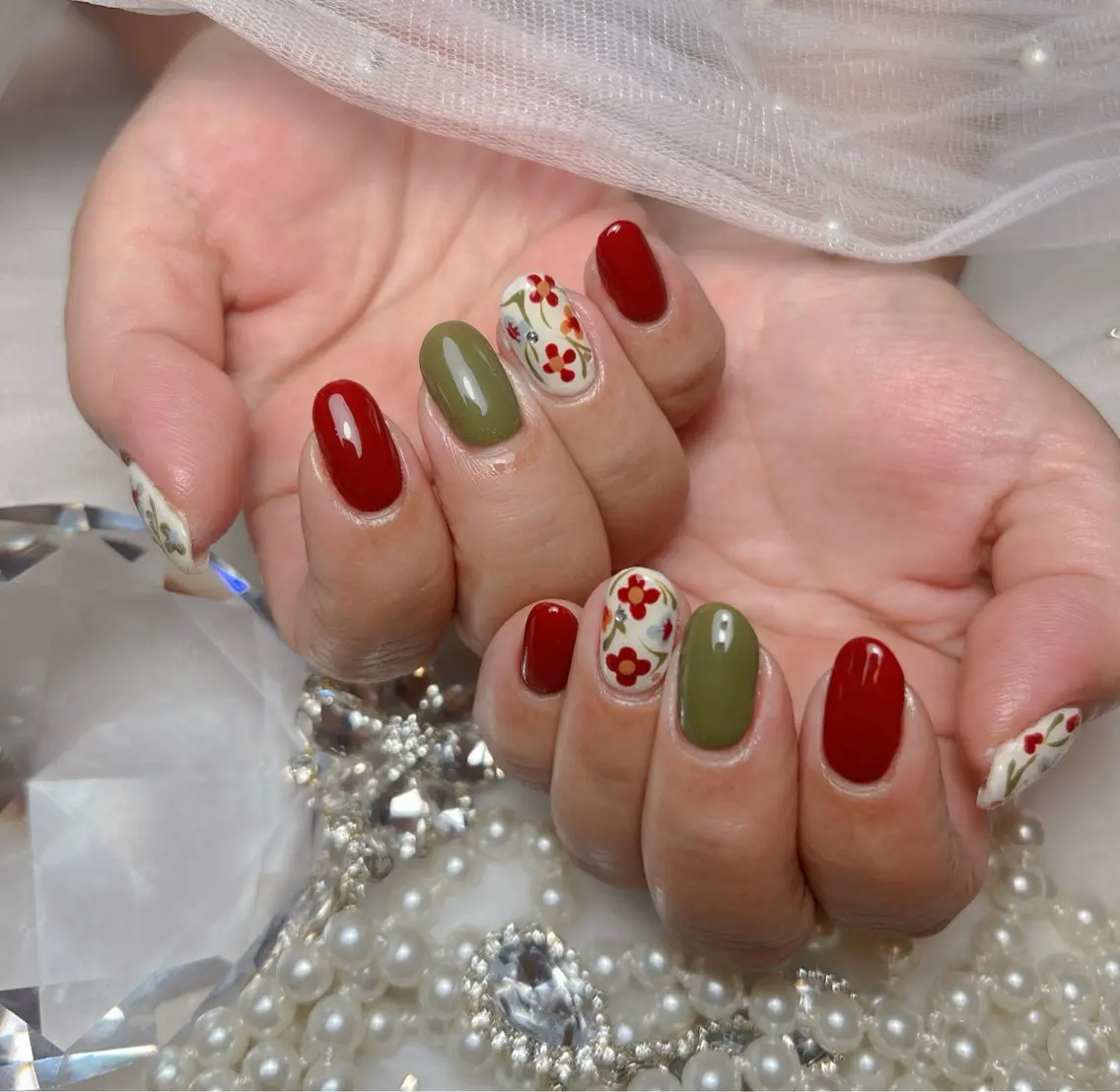 ネイル アートネイル オーロラネイル チークネイル 長さ出し フットネイル Miya _nailのネイルデザイン