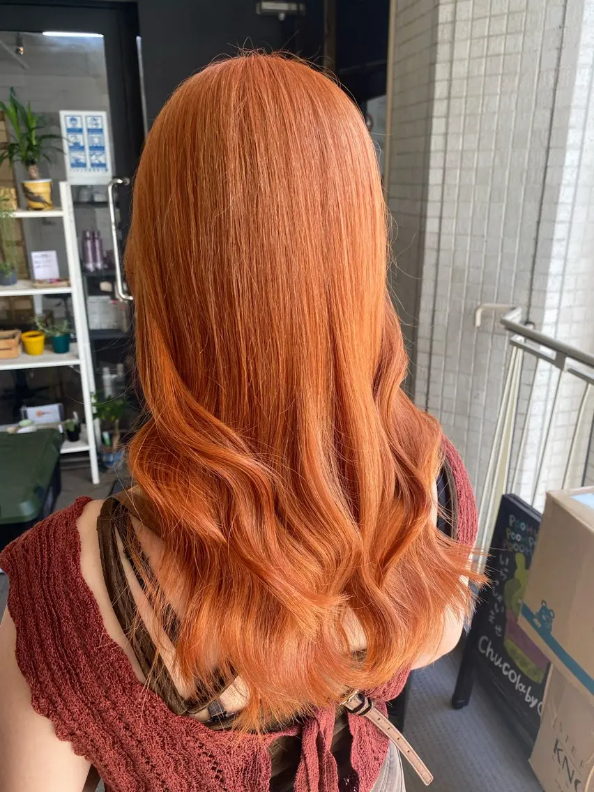 ロング カラー ヘアアレンジ アッシュ アッシュグレー アッシュグレージュ バレイヤージュ ミストバング ヘアカラー トリートメント 🌟🍒ハイトーン 韓国ヘア/ユウミのヘアスタイル