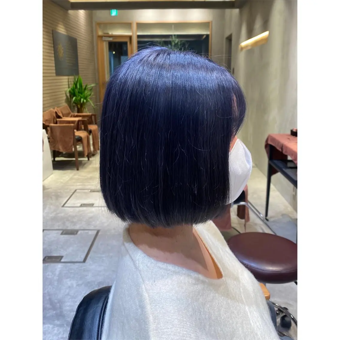 ミディアム カラー アッシュ ブルーカラー ブルーアッシュ カット ヘアカラー トリートメント 【SALOWIN】 Renaのヘアスタイル