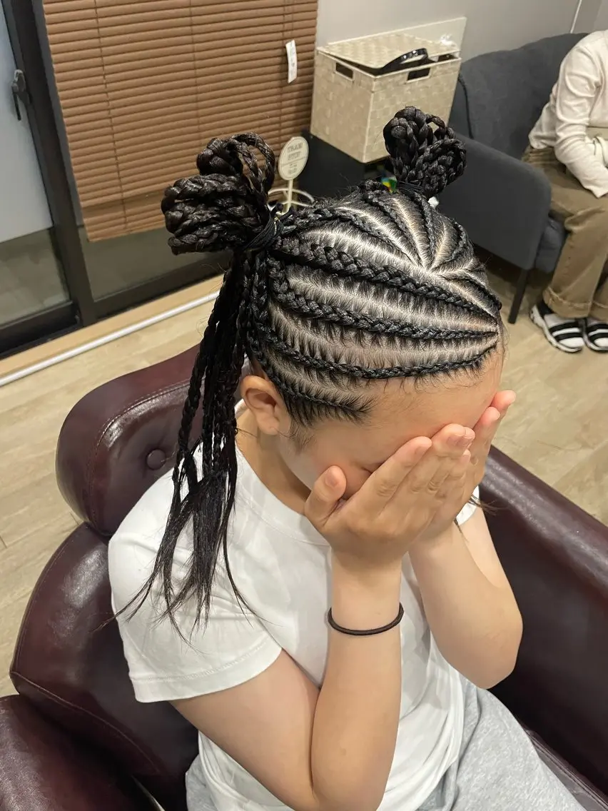 ロング ヘアアレンジ Hair room Leaのヘアスタイル