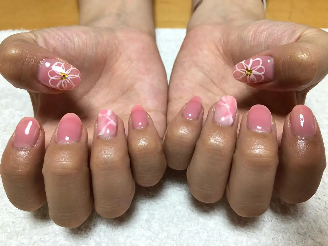 ネイル ハンドネイル private_ salon.Leaのネイルデザイン