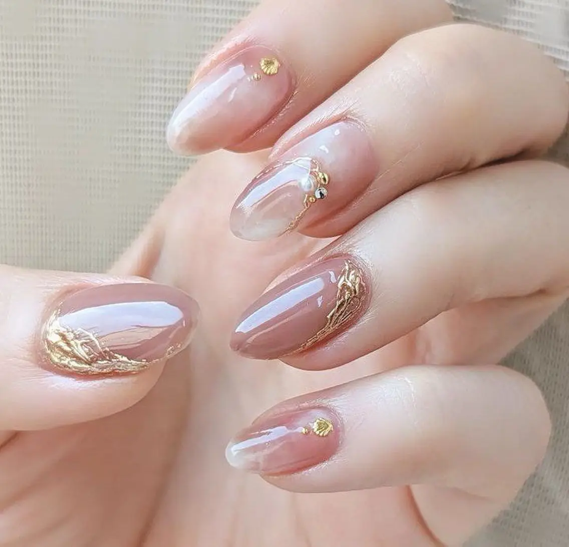 ニュウアンスorミラー🪞💞🈹8800円->6600円💕🤩ベースパラジェル使う👌🎀🌸の写真
