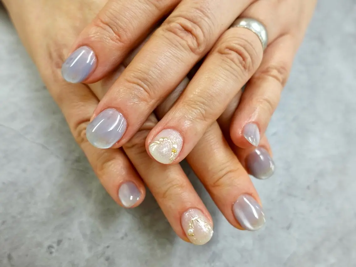 ネイル アートネイル ブルー マグネットネイル ミラーネイル ニュアンスネイル Nail salon Halea 原田さえのネイルデザイン