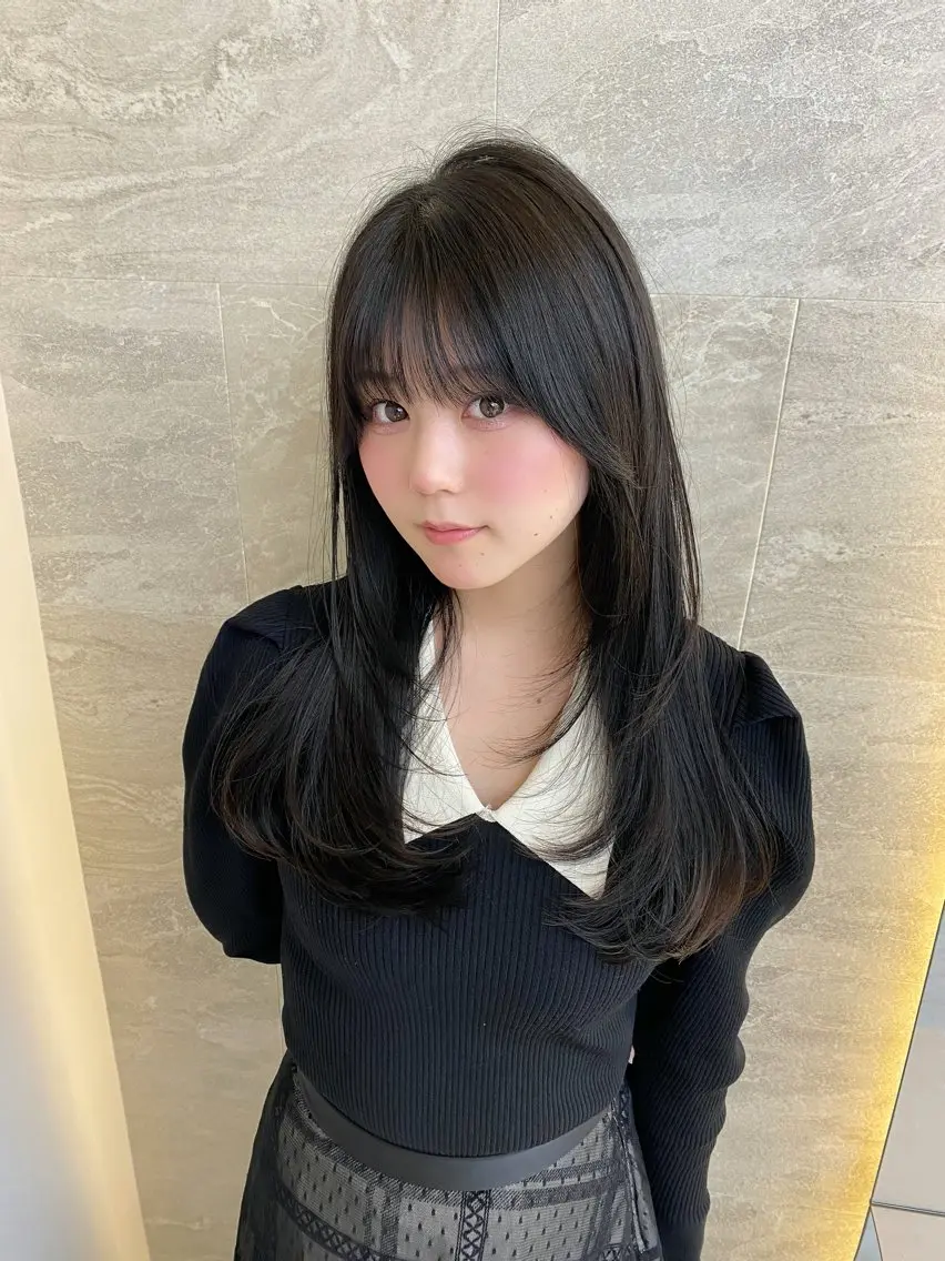 セミロング カット ヘアカラー トリートメント 小顔カット/ 透明カラー/礼二郎のヘアスタイル