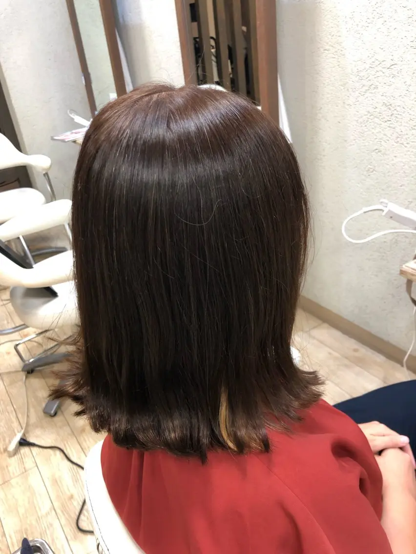 ミディアム カラー 切りっぱなしボブ ブラウンカラー オレンジ オレンジブラウン ボブ カット ヘアカラー 阿部 美咲のヘアスタイル