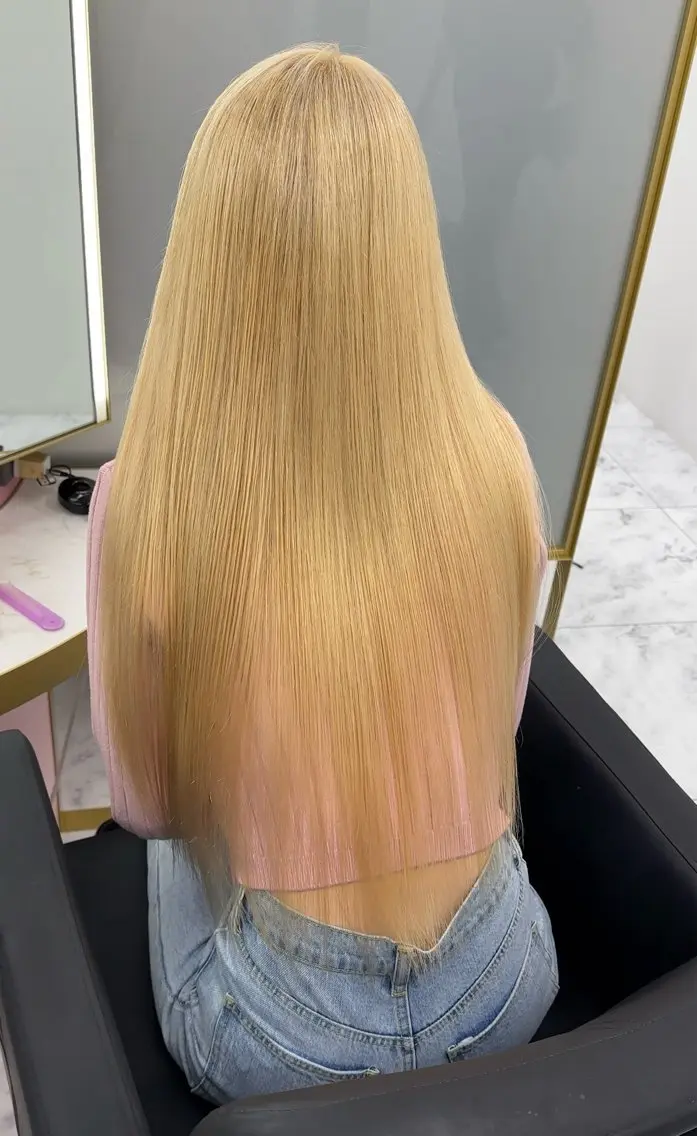 ロング ヘアカラー トリートメント CHIKA🧚🏻 ハイトーン⭐️のヘアスタイル