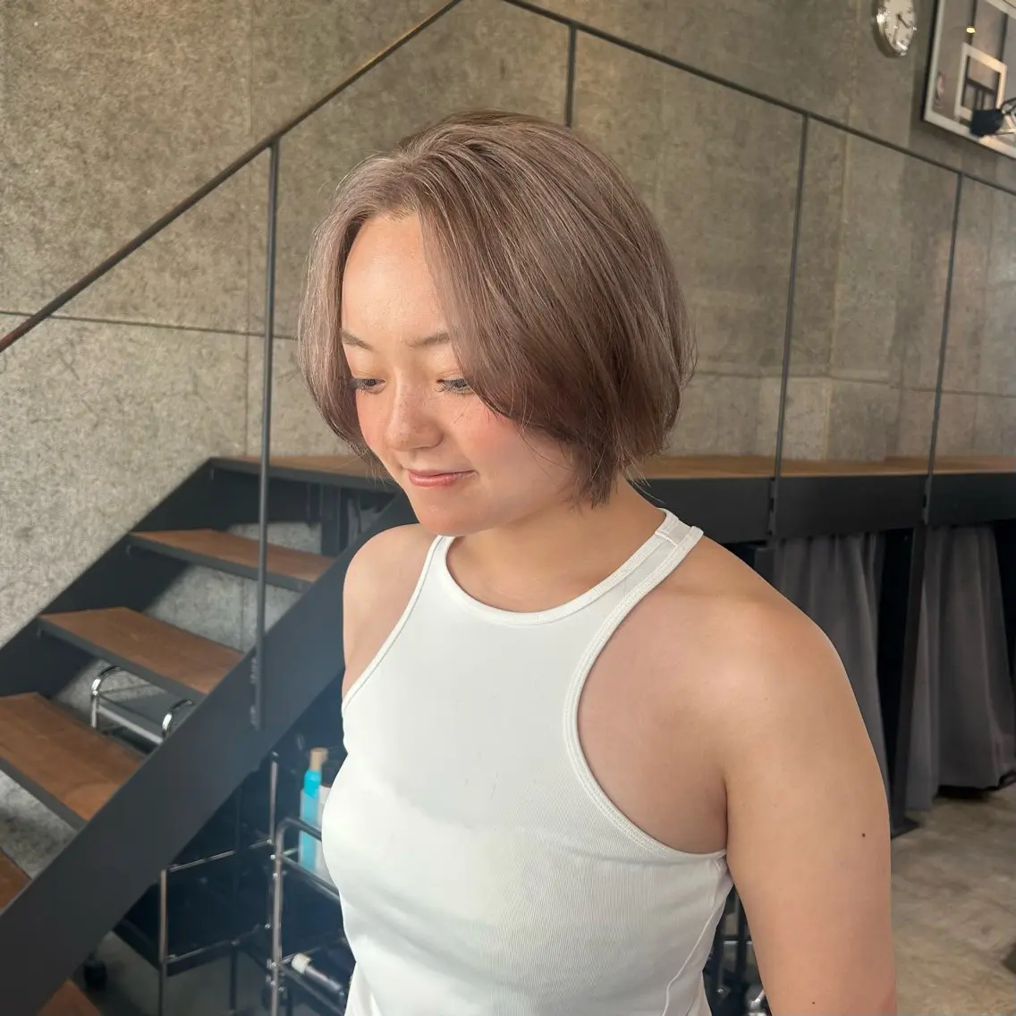 カラー ヘアカラー 🍓垢抜けハイトーン 🍓HINAのヘアスタイル