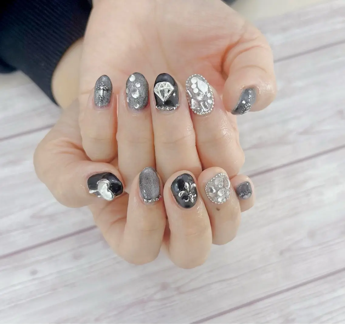 ネイル ハンドネイル MYu Beauty Salon YURIのネイルデザイン