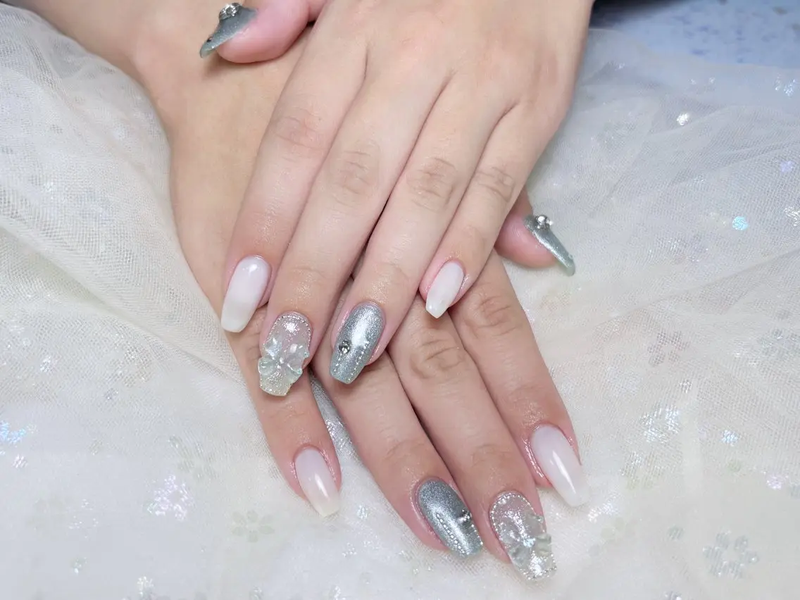 ネイル ハンドネイル H3 Nail Tsuki🦋💙のネイルデザイン