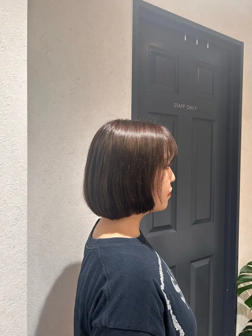 ミディアム カラー 切りっぱなしボブ ボブ カット ヘアカラー 保坂 駿太郎のヘアスタイル