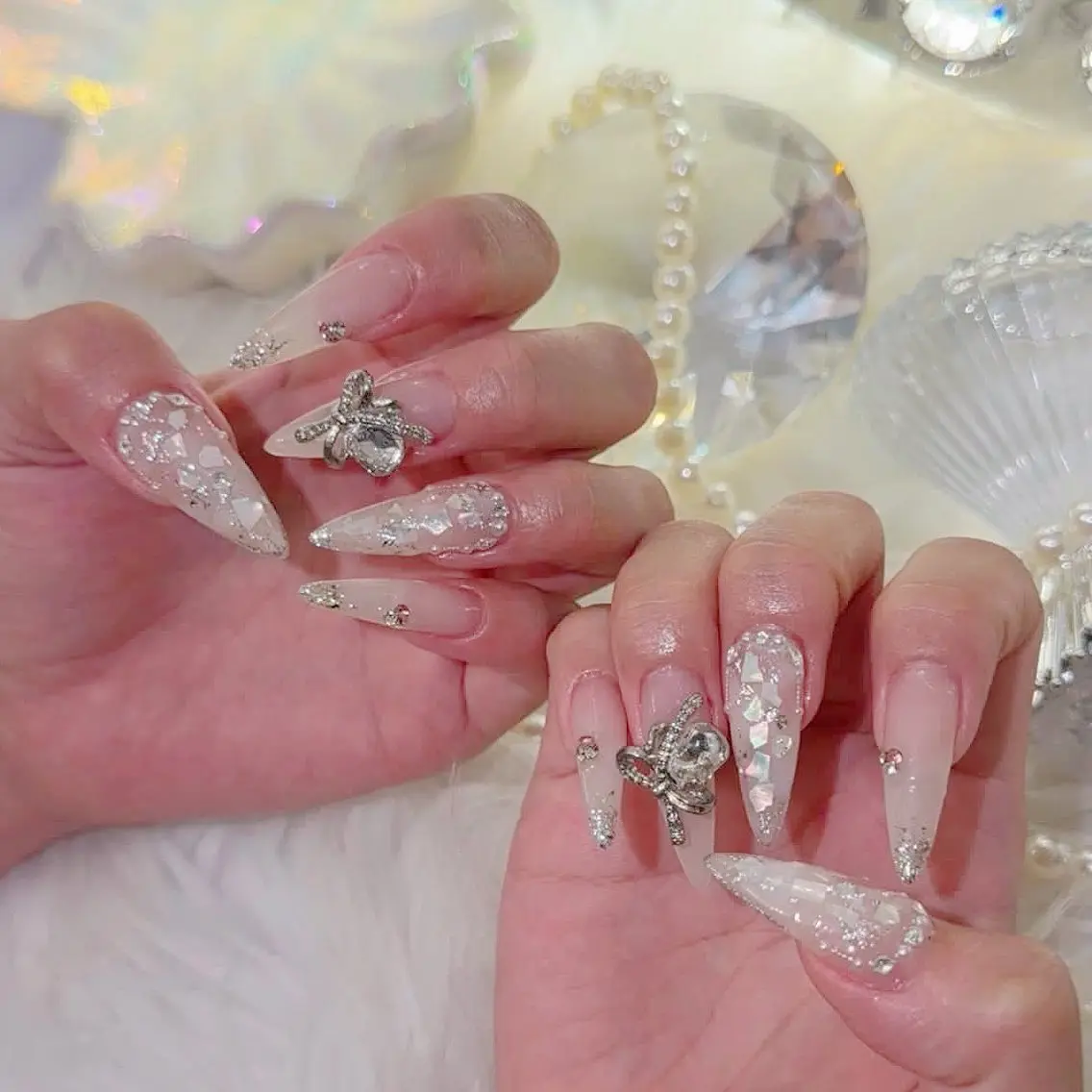ネイル オーロラネイル 長さ出し フラッシュネイル フレンチネイル ジェルネイル ハンドネイル ハンドケア CiCi Nail Salonのネイルデザイン