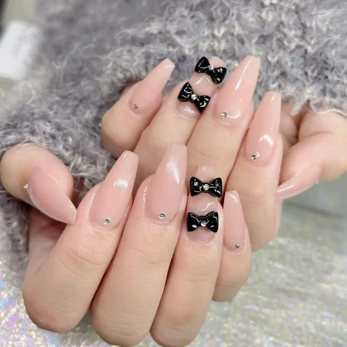 ネイル ハンドネイル Queens テイのネイルデザイン