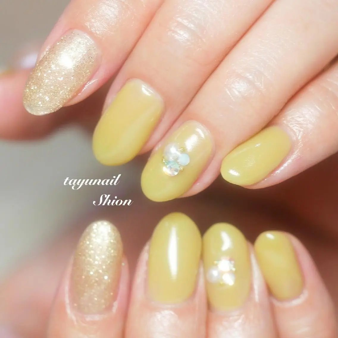 ネイル ブルー ジェルネイル ゴールド パラジェル 春ネイル ネイルサロン 【たゆnail】のネイルデザイン