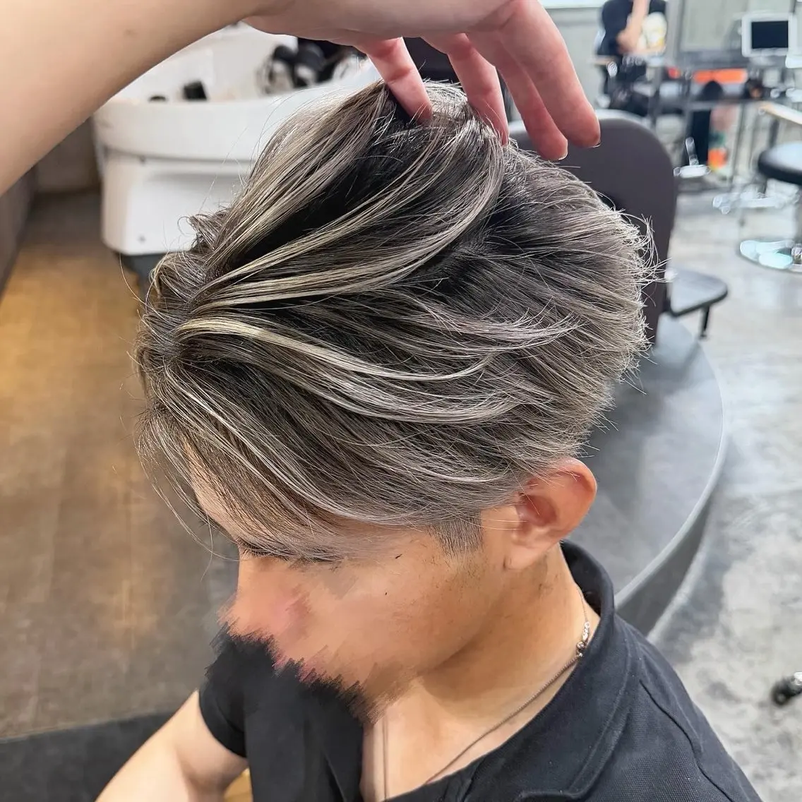 メンズ ヘアカラー トリートメント 横浜🦋ハイトーン 🫐シャドウルーツのヘアスタイル