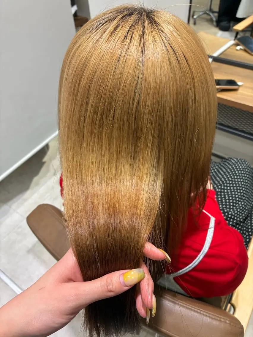 ミディアム 縮毛矯正 髪質改善✨ karinaのヘアスタイル