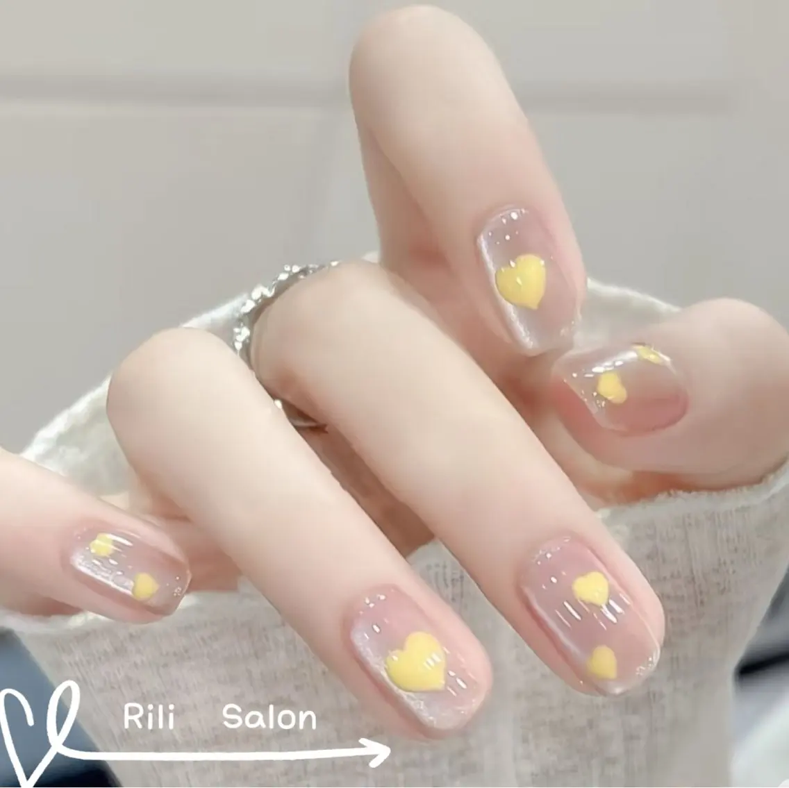 ネイル ハンドネイル Rili 🍀 リリ ネイル サロンのネイルデザイン
