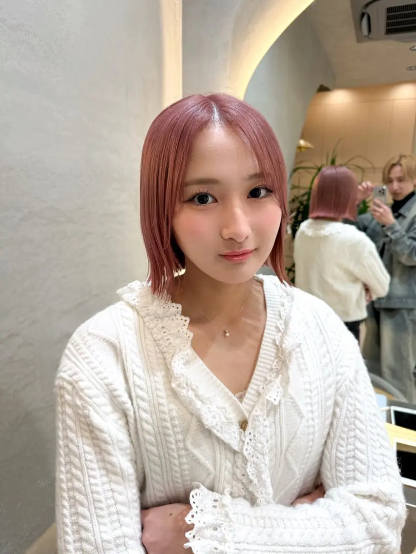 ショート ボブ カット ヘアカラー トリートメント レイヤー/ハッシュ/ ボブ/縮毛/内藤康太のヘアスタイル