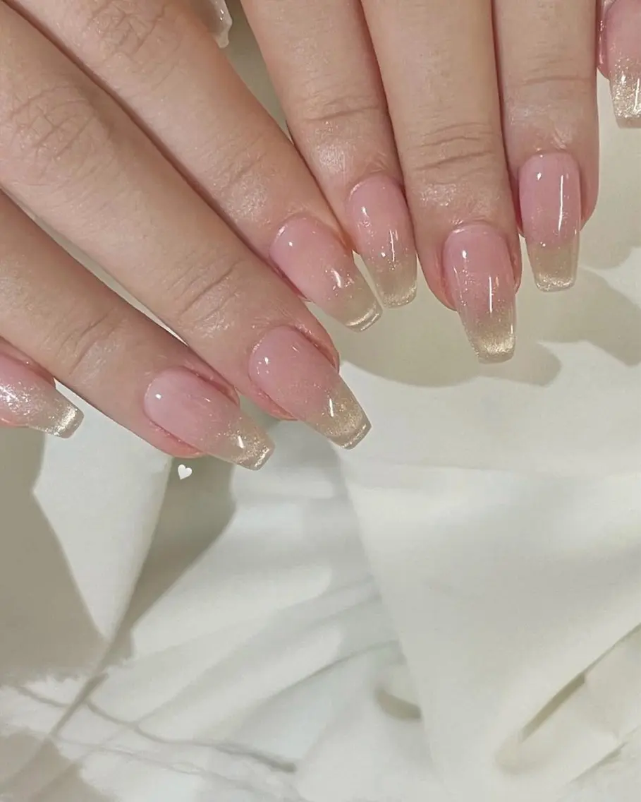 ネイル ハンドネイル BERA NAILSのネイルデザイン