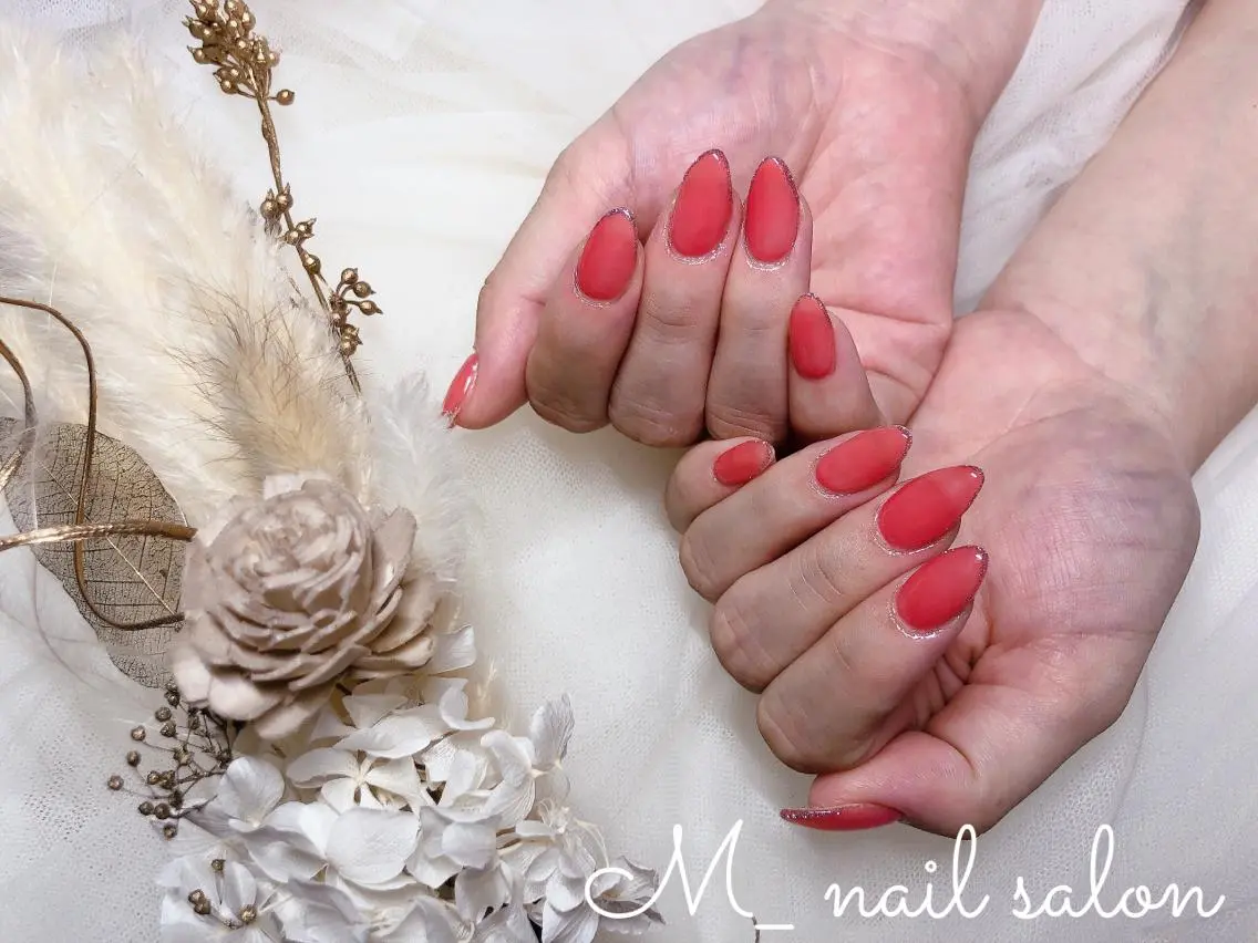 ネイル シンプルネイル M_ nail salonのネイルデザイン