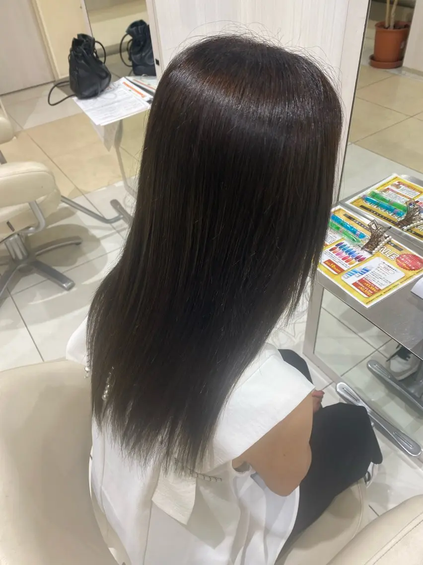 ロング カラー 中山 愛美莉のヘアスタイル