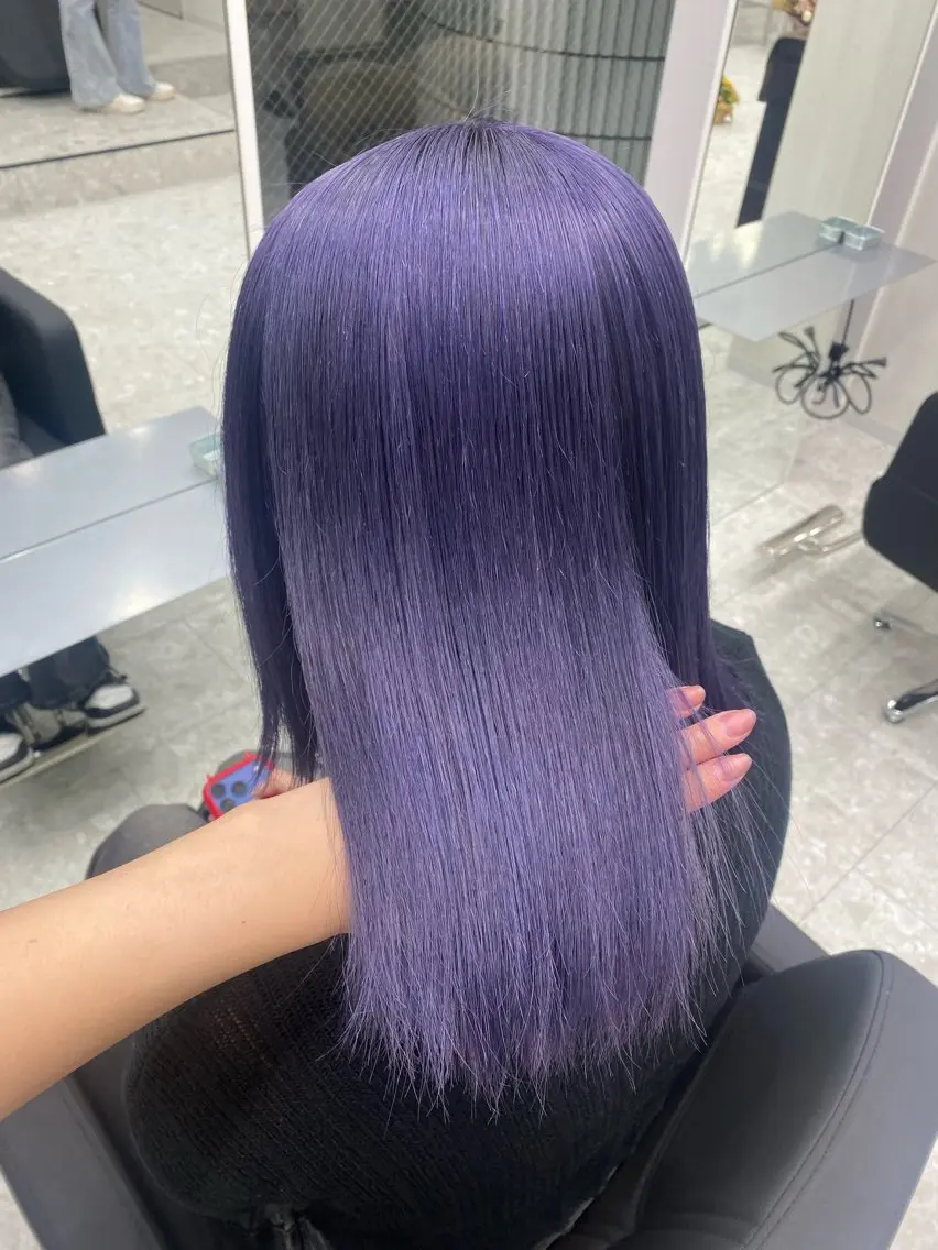 カラー 𝗮𝘆𝘂𝗺𝗶 /ハイトーン🎀のヘアスタイル