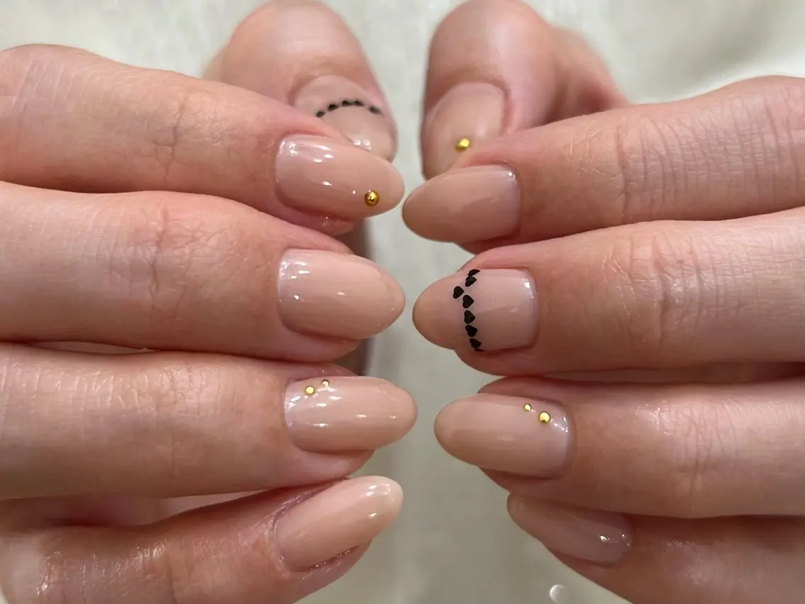 ネイル シンプルネイル White deer 𓍲sugimotoのネイルデザイン