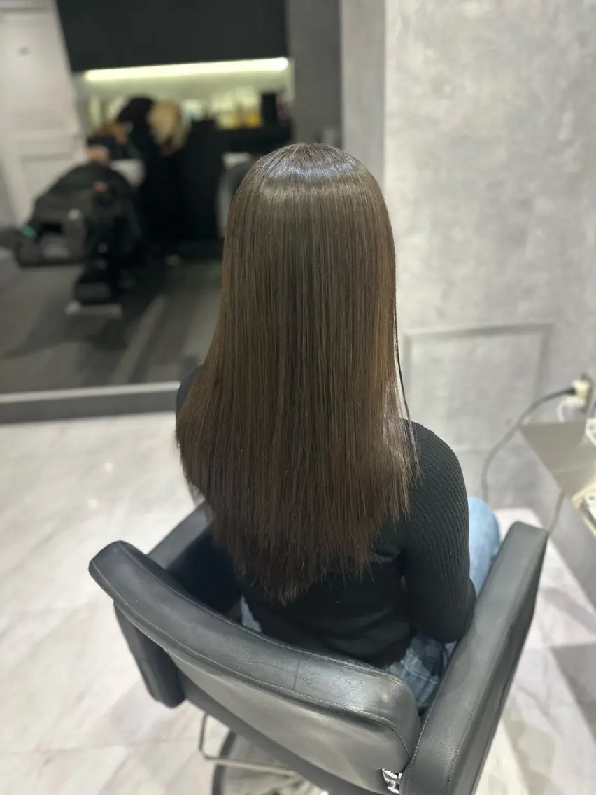 ロング パーマ 縮毛矯正 中村 さきのヘアスタイル