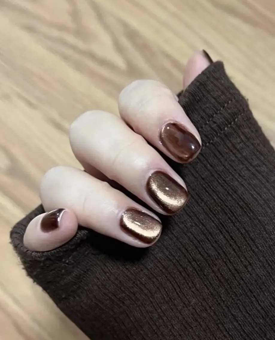 ネイル 長さ出し フレンチネイル 韓国ネイル マグネットネイル マグネットフレンチ sun nail池袋 モデル募集のネイルデザイン