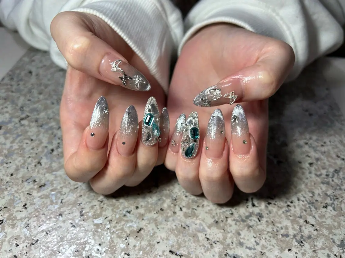 ネイル ハンドネイル nailroom‪ sb‪‪𓈒𓂂𓏸のネイルデザイン