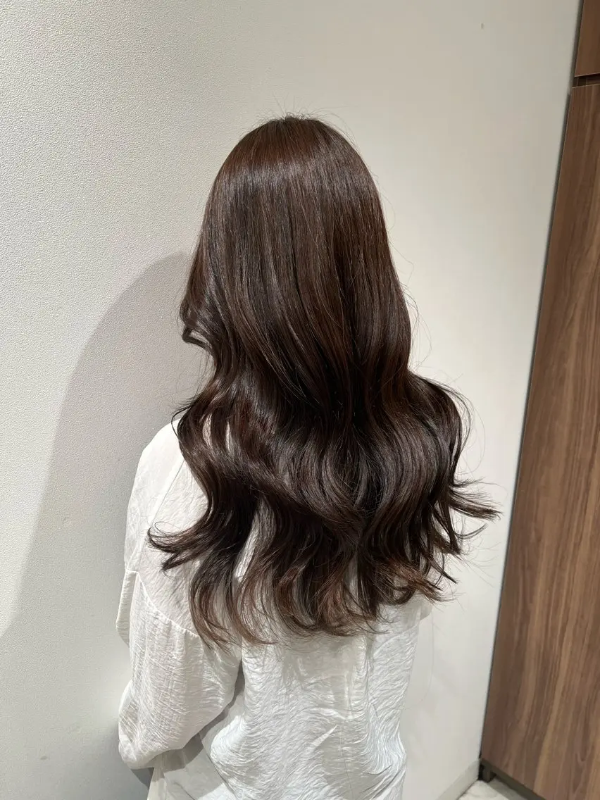 ロング カラー カット ヘアカラー トリートメント 💗渋谷/韓国/レイ ヤー顔周りSayaのヘアスタイル
