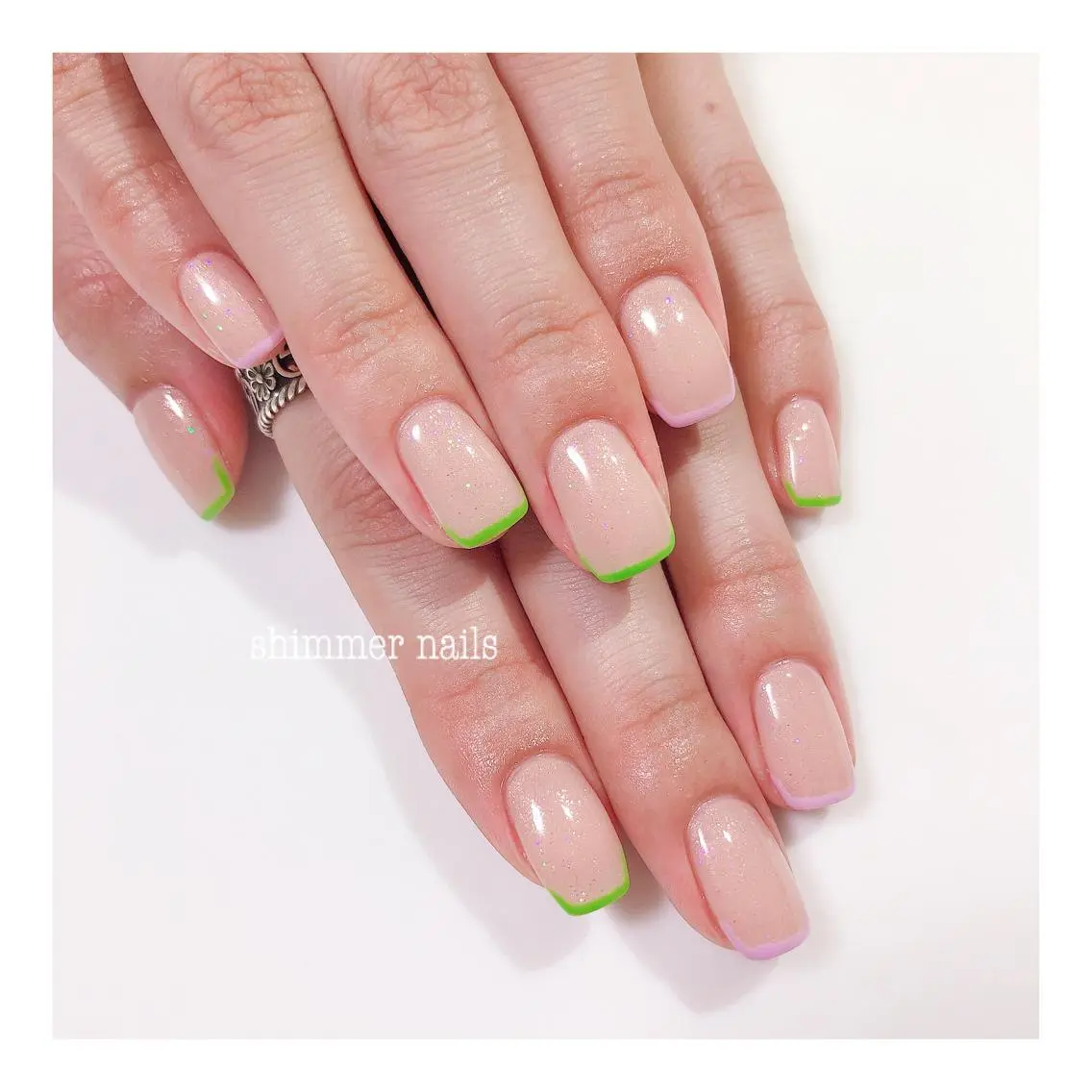 ネイル フレンチネイル ラメ(グリッター) shimmer nailsのネイルデザイン