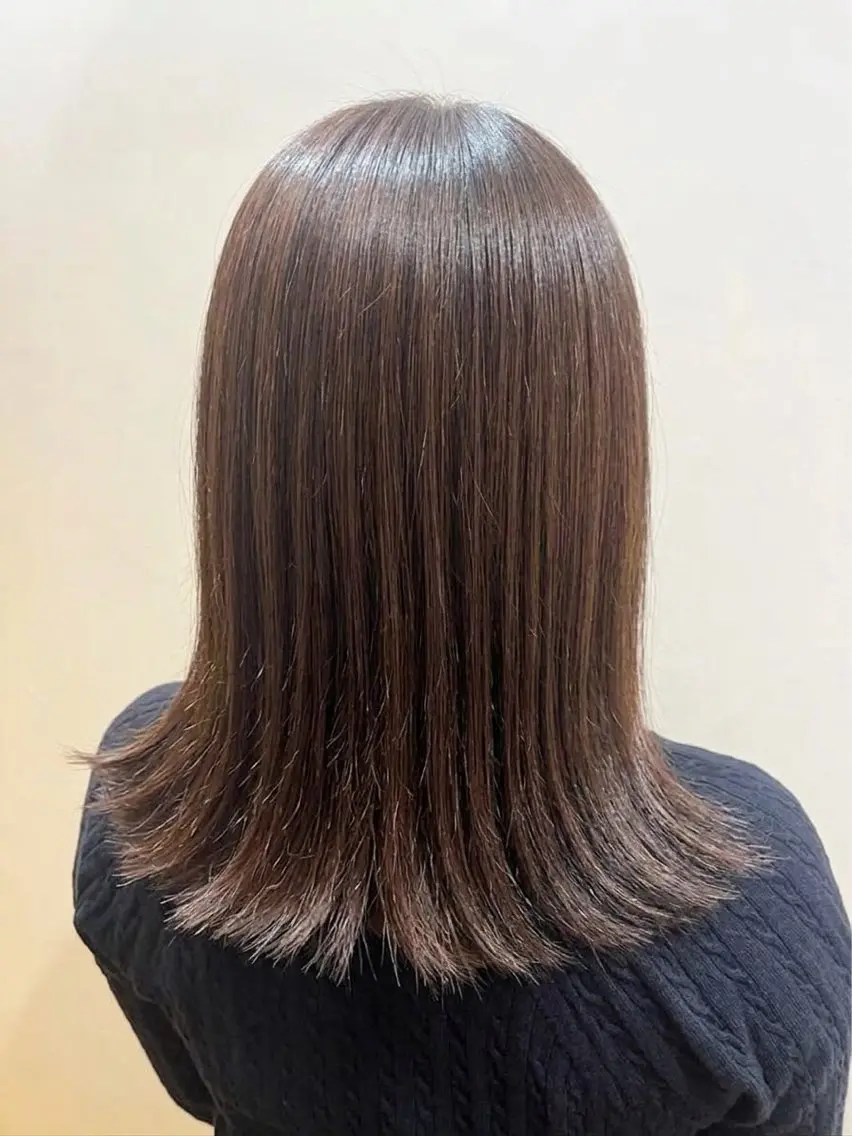 セミロング カラー カット ヘアカラー トリートメント 渡邉 奈美のヘアスタイル