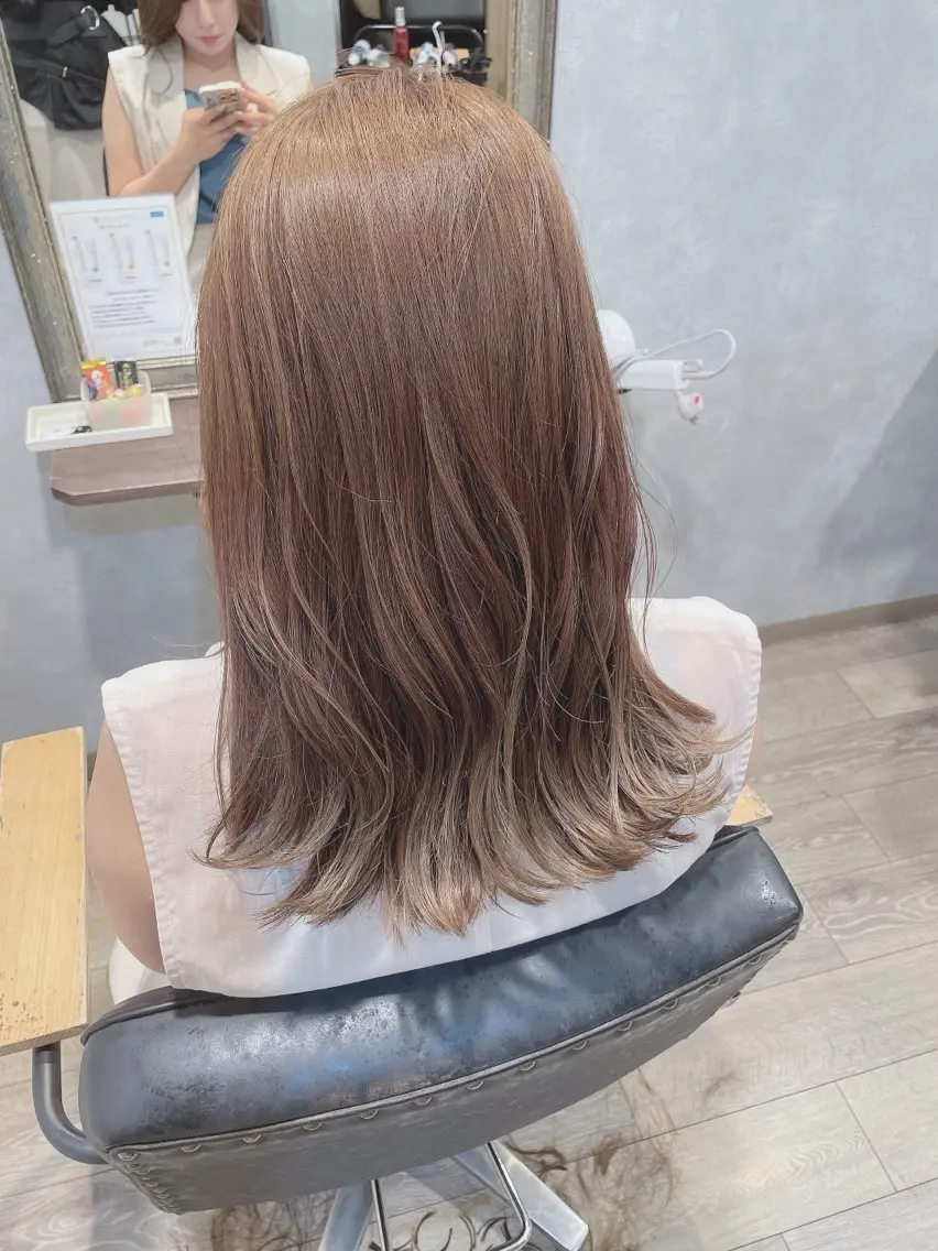 カラー カット ヘアカラー イシヅカ ココロのヘアスタイル