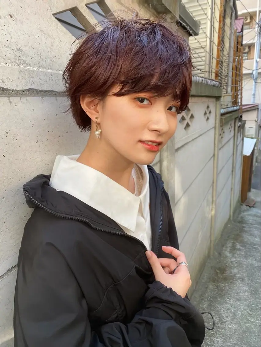 ショート ヘアカラー 六本木乙羽 透明感ツヤカラー🧸のヘアスタイル