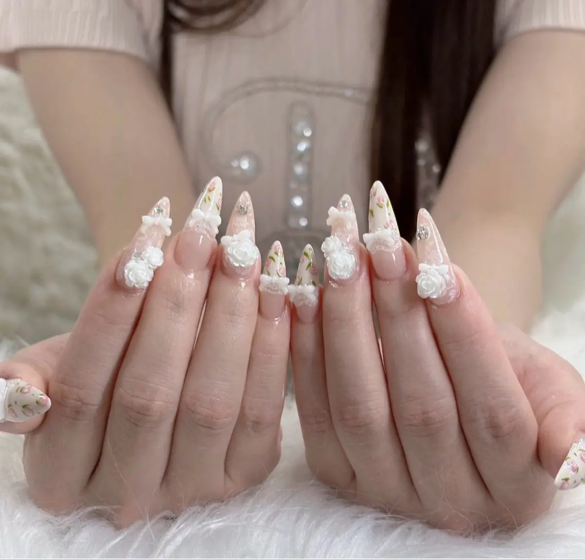 ネイル ハンドネイル WO MIAO💎のネイルデザイン