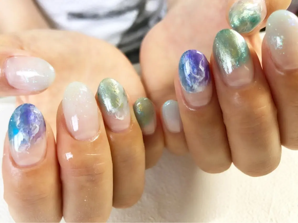 ネイル ハンドネイル Lily Nailsのネイルデザイン