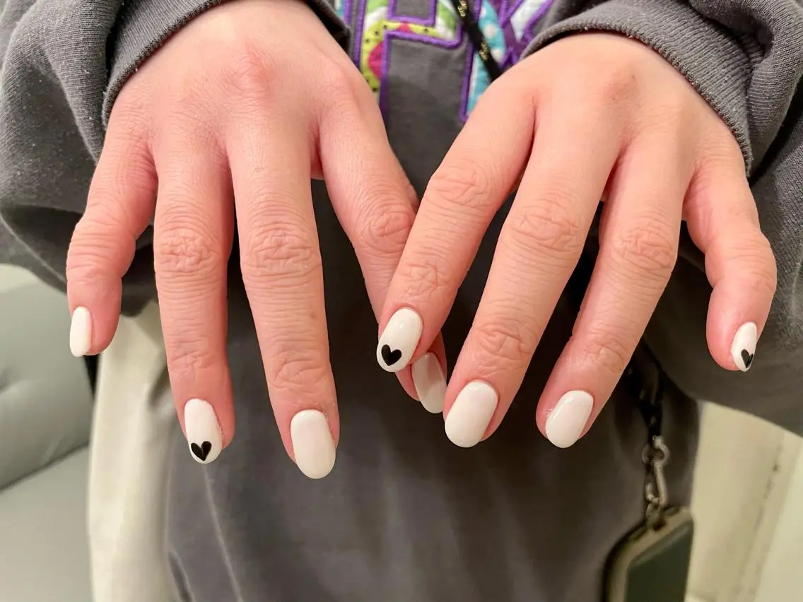 ネイル ニュアンスネイル haruka. nailsTOKYOのネイルデザイン