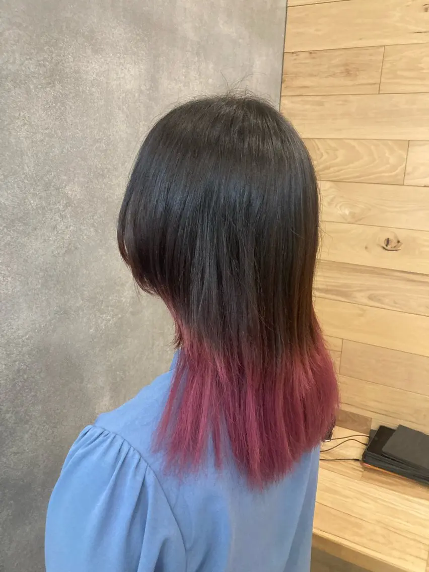 カラー ブリーチ ピンクカラー 樋口 江理香のヘアスタイル